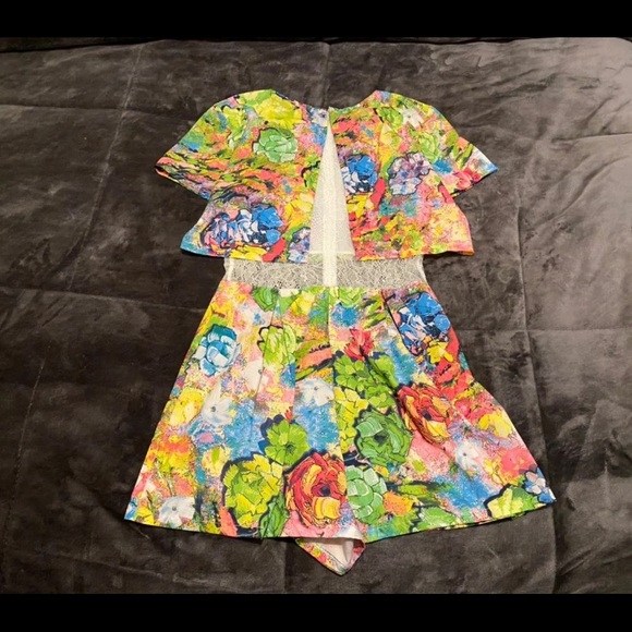 Floral romper - Picture 2 of 4